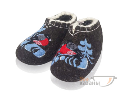 картинка Тапочки женские "Снегири на ветке" ручной работы от магазина Vsekazany.com